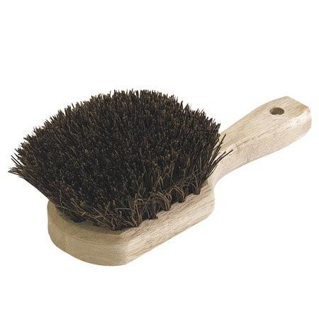 Carlisle 4546300 8" Handle Brush With Palmyra Bristles