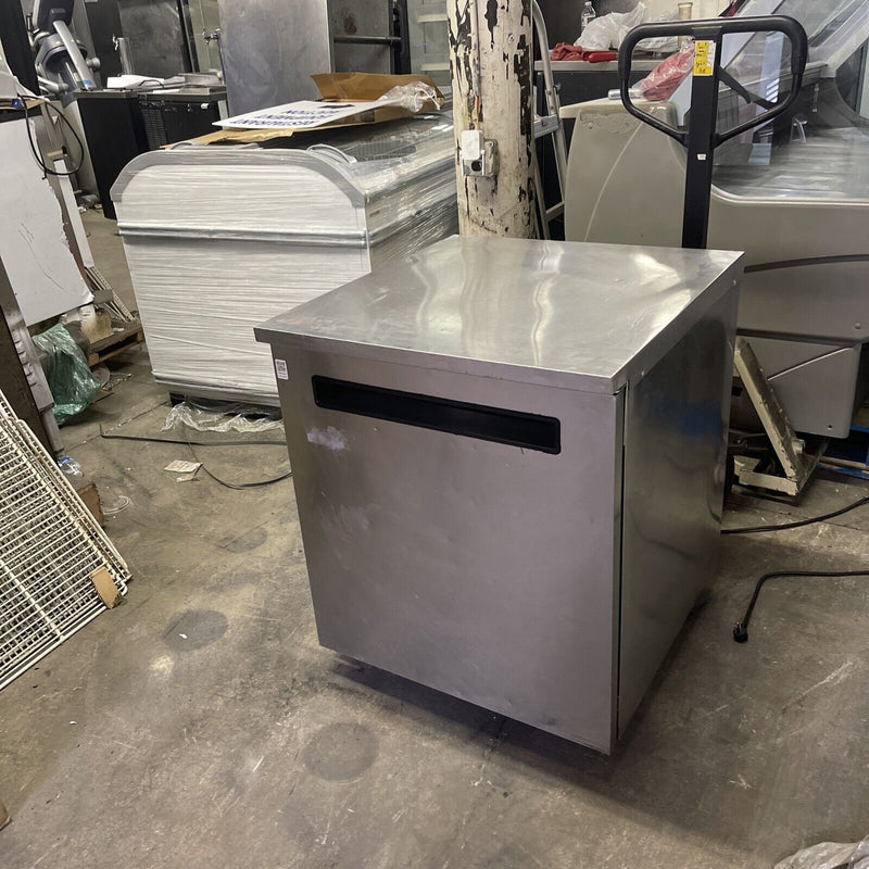 DELFIELD 27” UNDERCOUNTER REFRIGERATOR USED