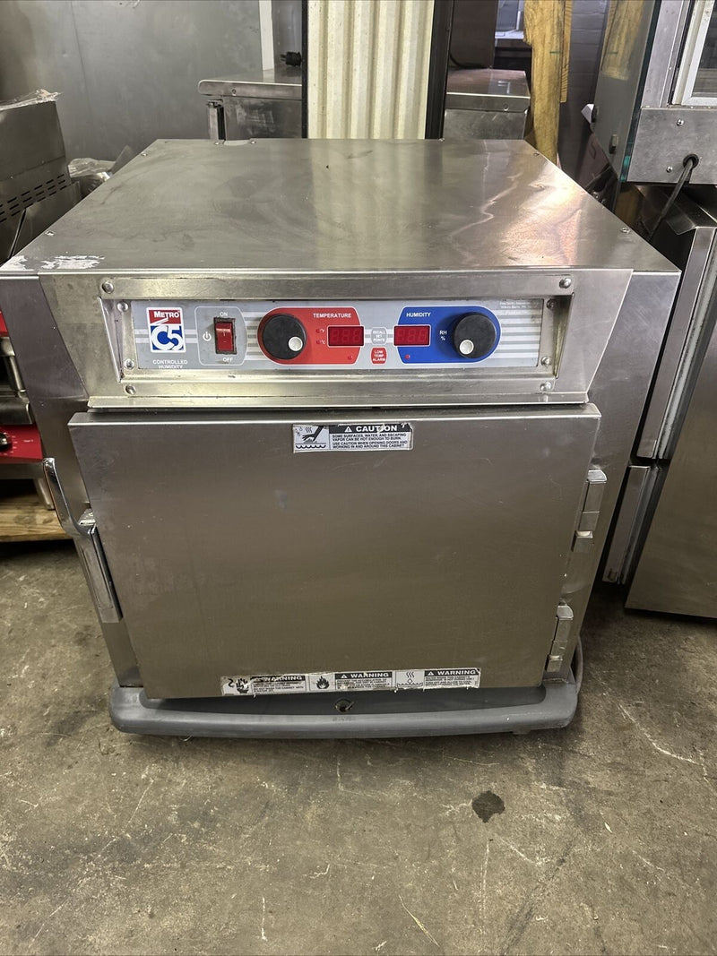 Metro C593-SFS-U 1/2 Height Insulated Mobile Heated Cabinet USED