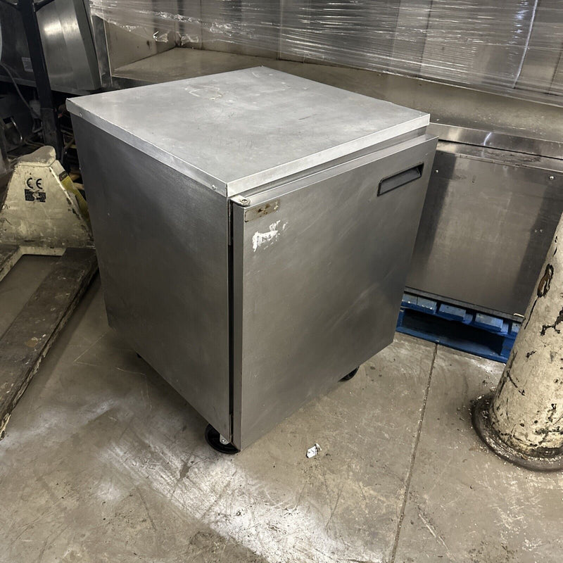 DELFIELD 27” USED UNDERCOUNTER REFRIGERATOR COOLER