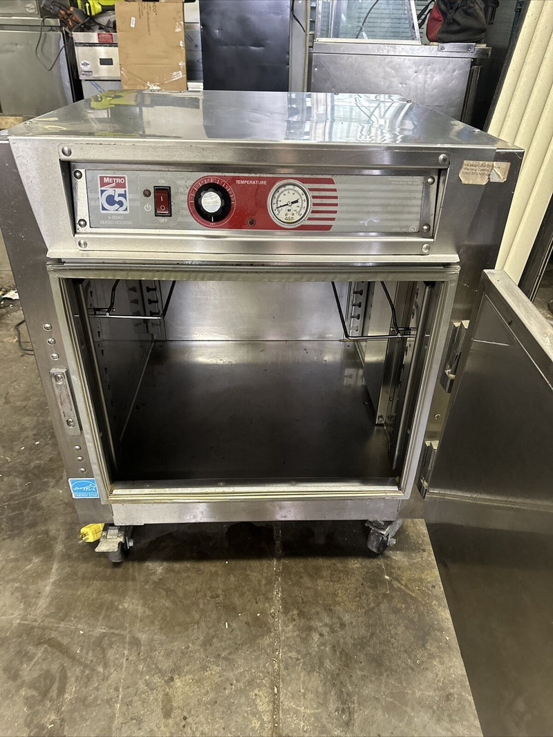 METRO C563-SFS-U COMMERCIAL HALF SIZE MOBILE FOOD HOLDING CABINET