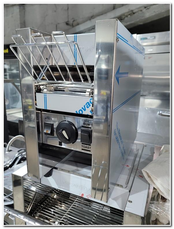MILAN TOAST 18011 Single-Slice Conveyor Toaster, 110v