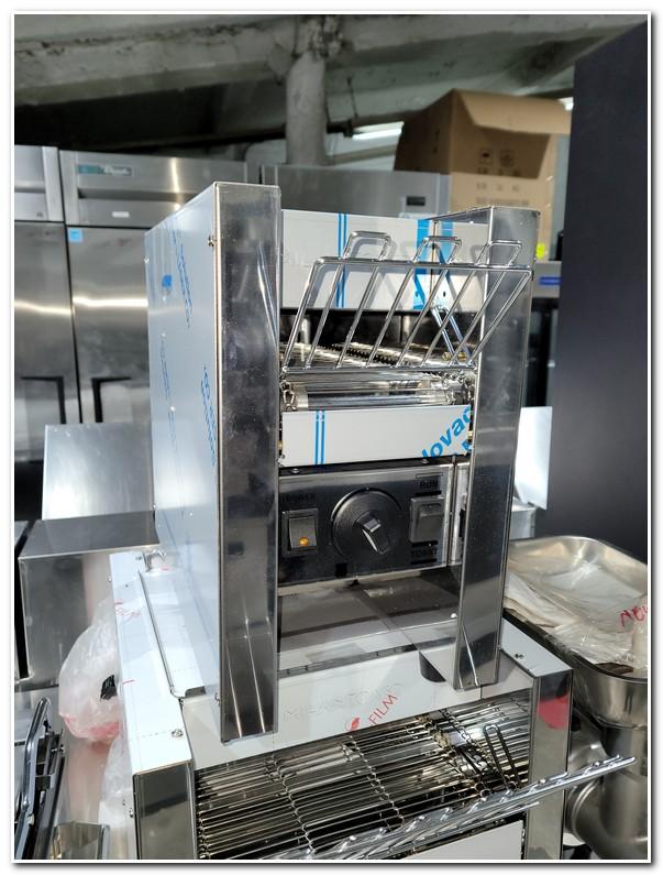 MILAN TOAST 18011 Single-Slice Conveyor Toaster, 110v
